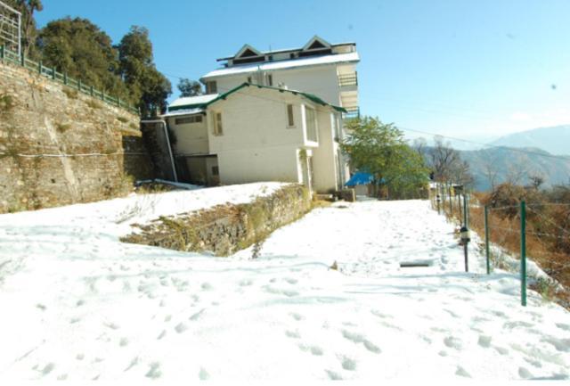 Natureraga Fernhill Resort Chail Exterior photo